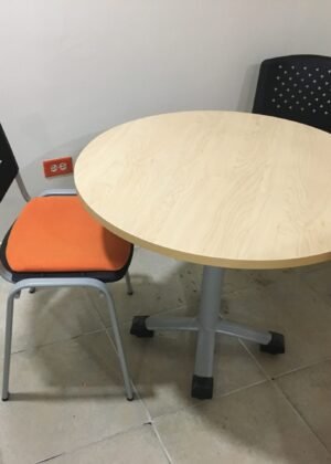 Mesa redonda base metalica