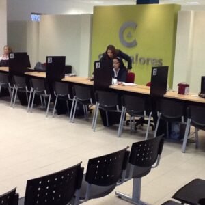 Puestos atención al cliente1