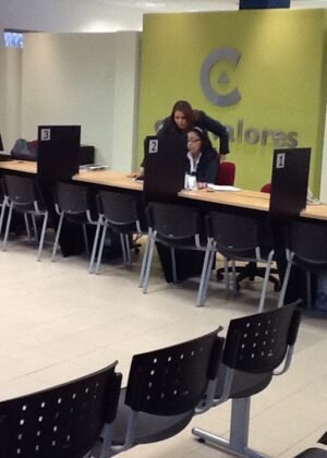 Puestos atención al cliente1