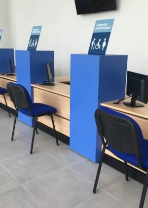 Puestos de atención al cliente
