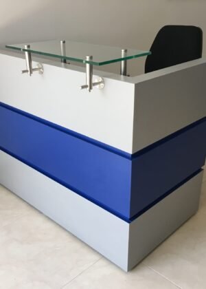 Recepción en formica