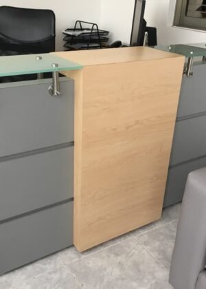 Recepción en formica